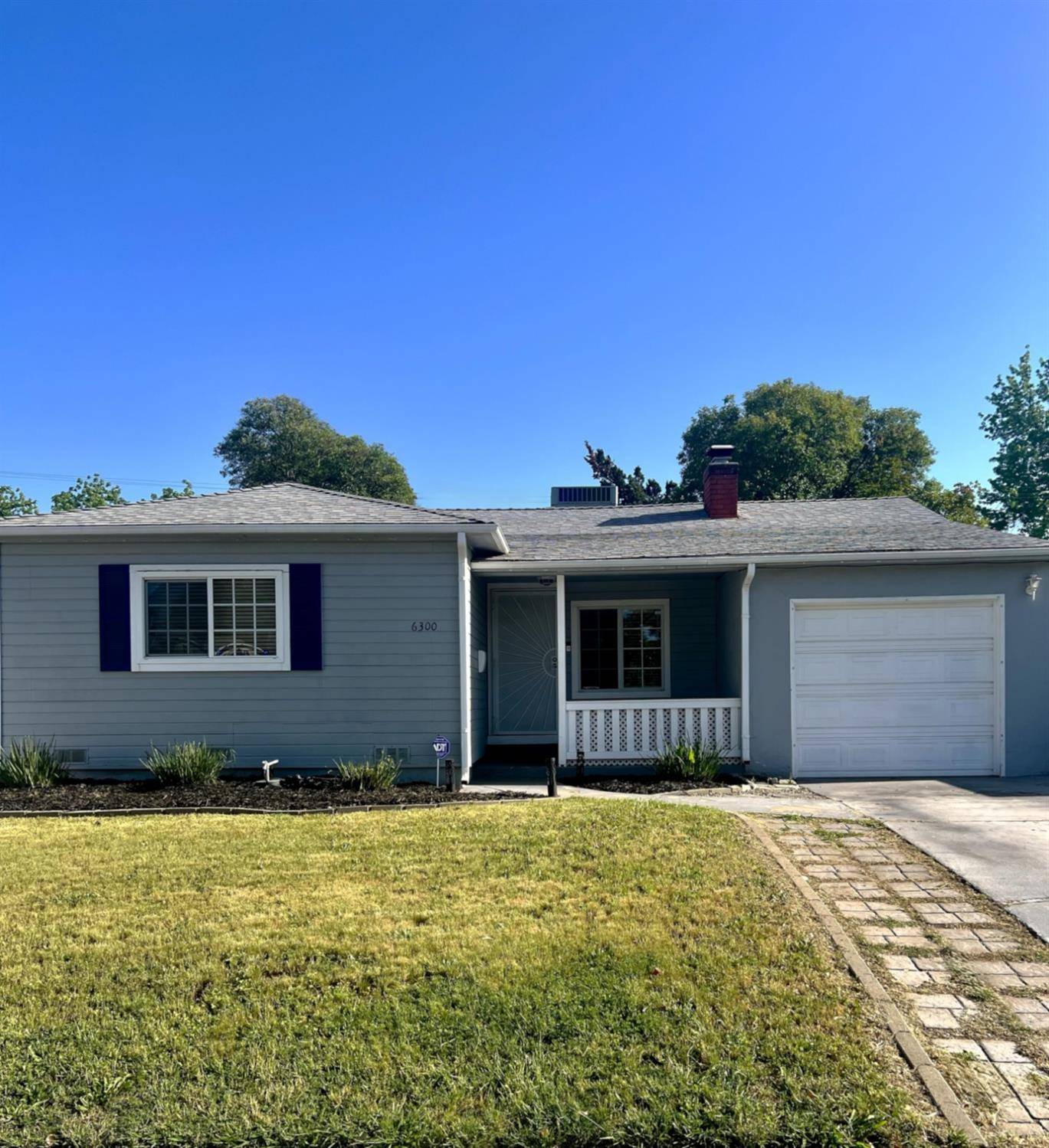 6300 40th AVE, Sacramento, CA 95824