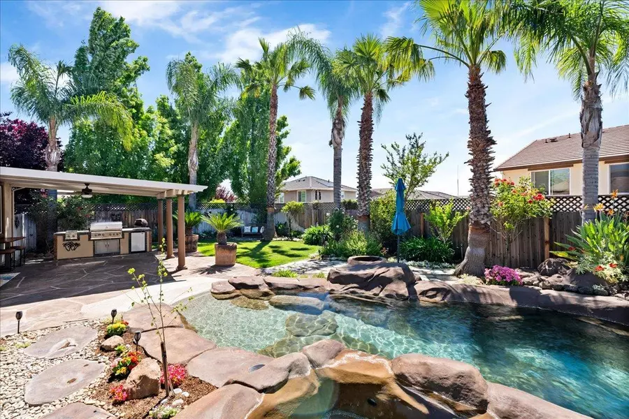 5313 Dusty Rose WAY, Rancho Cordova, CA 95742