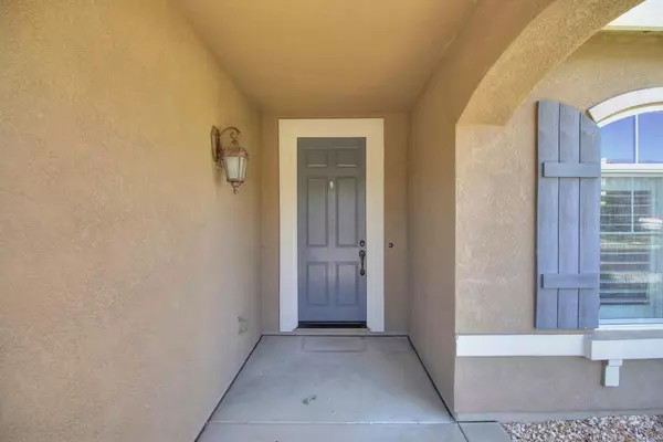 Roseville, CA 95747,2337 Lockton DR