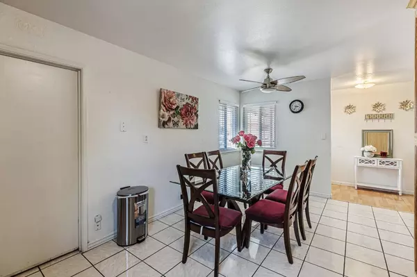 Sacramento, CA 95823,6629 Doreen WAY