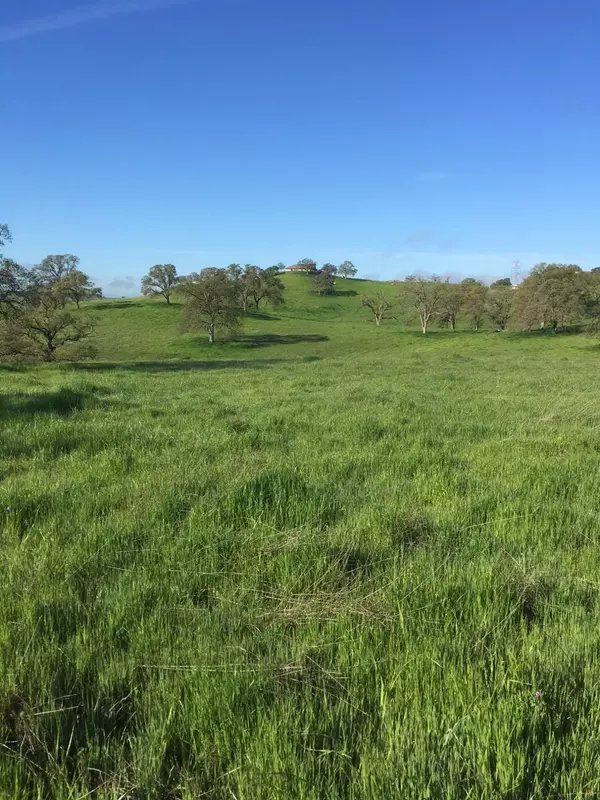 10440 Gregory RD, Valley Springs, CA 95252