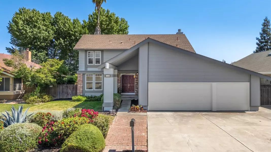 1340 Renown DR, Tracy, CA 95376