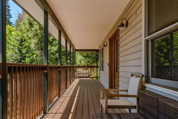 Pioneer, CA 95666,18720 Circle View DR