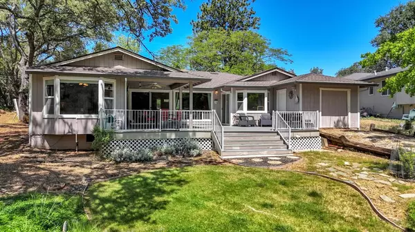 Penn Valley, CA 95946,17883 Jayhawk DR