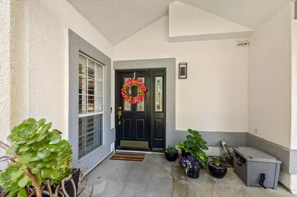 Sacramento, CA 95831,7805 River Village DR