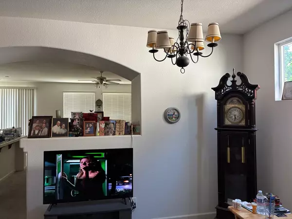 Yuba City, CA 95991,2332 Oregon WAY