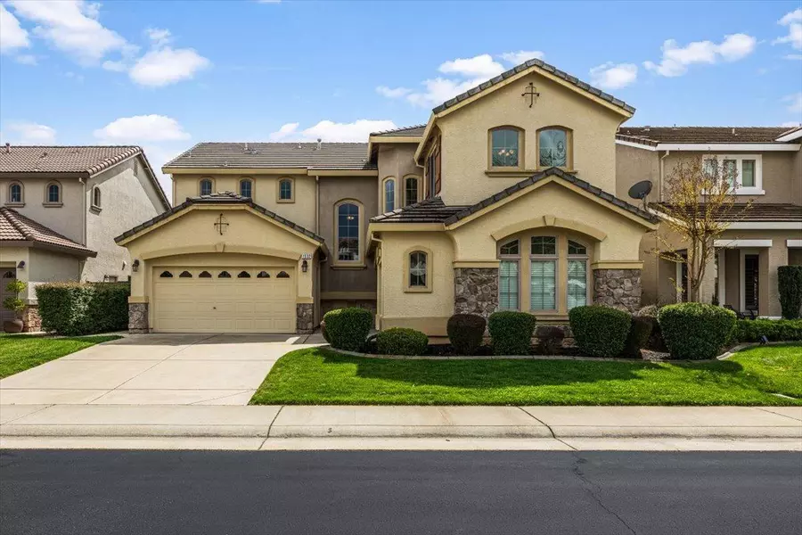 1532 Rainbow Trout ST, Roseville, CA 95747