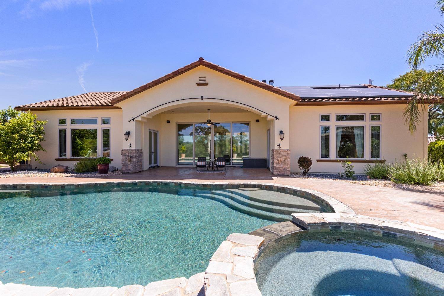 Auburn, CA 95603,640 Lakeridge DR