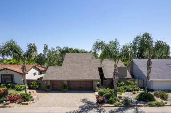 Carmichael, CA 95608,4904 Olive Oak WAY