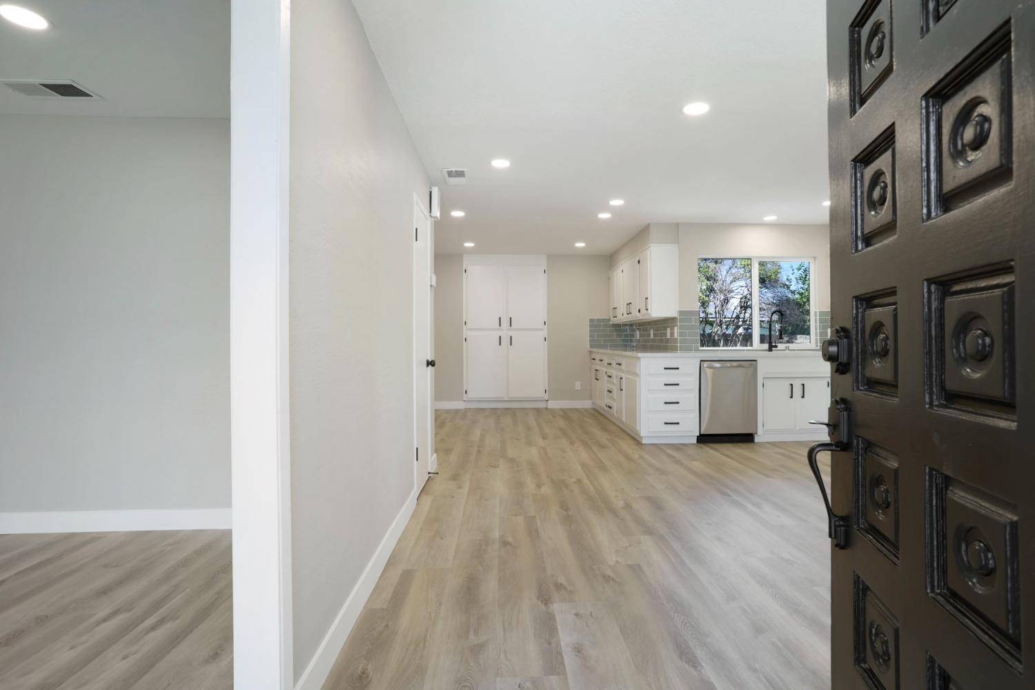 Stockton, CA 95207,2715 Madrone AVE