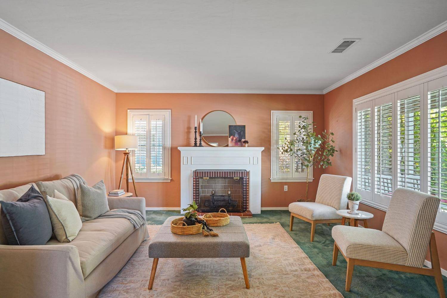 Sacramento, CA 95819,1333 50th ST