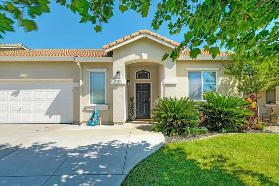 1129 Twinberry ST, Plumas Lake, CA 95961