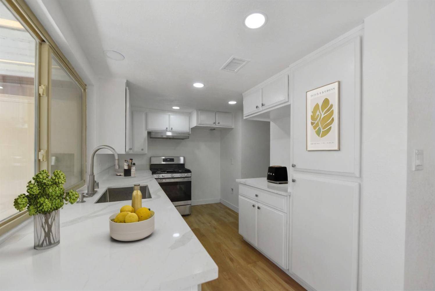 Carmichael, CA 95608,6028 Via Casitas