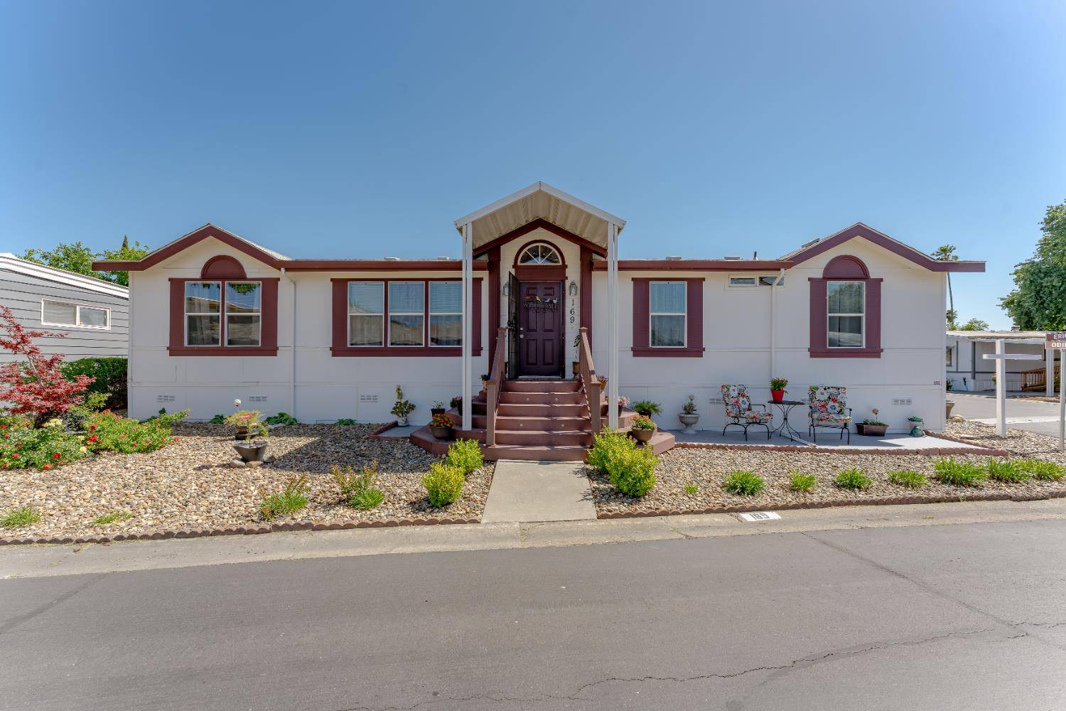 West Sacramento, CA 95691,3901 Lake RD #169