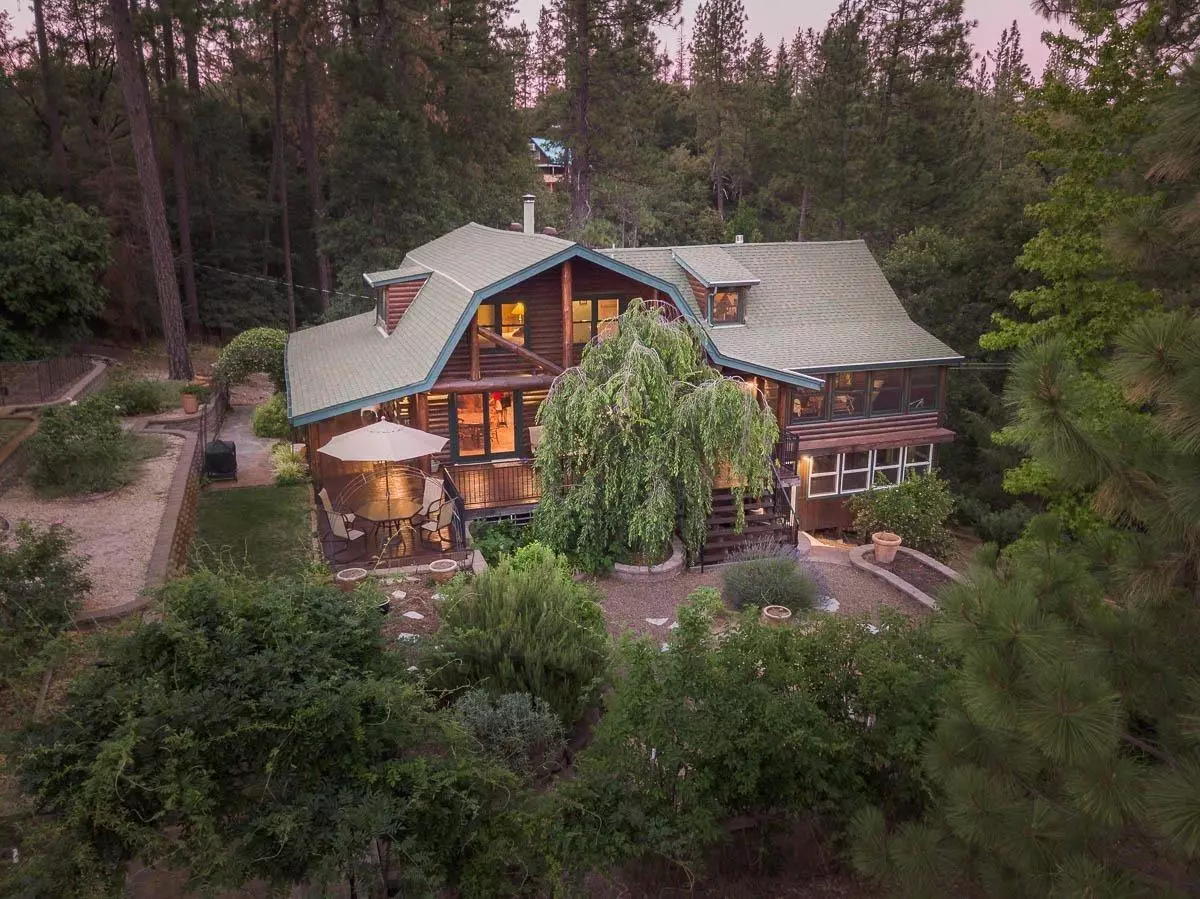 Pine Grove, CA 95665,15250 Mitchell Mine Road