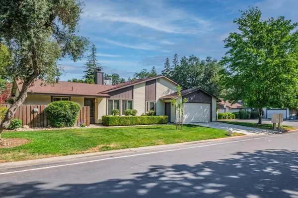 Rancho Cordova, CA 95670,11078 Autumnwind LN