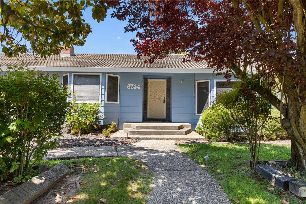 Elk Grove, CA 95624,8744 Rubia DR