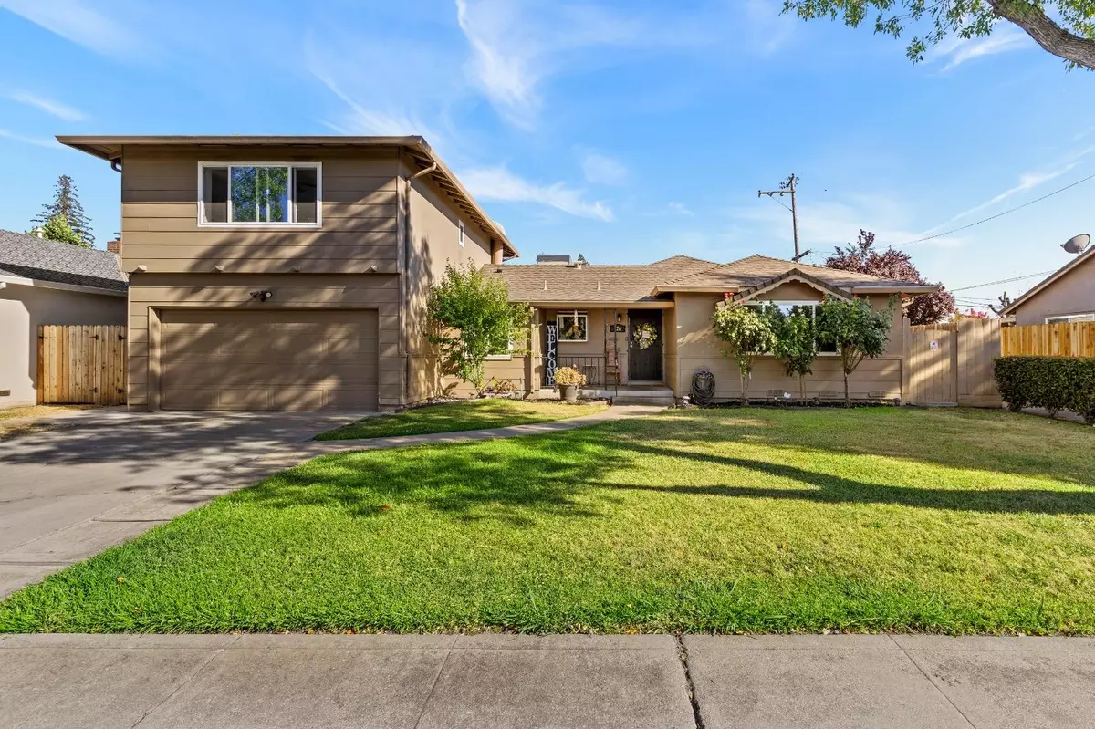 Stockton, CA 95207,126 N Nottingham DR