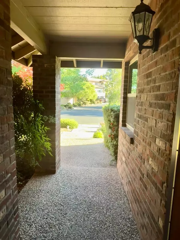Rancho Murieta, CA 95683,14704 Guadalupe DR