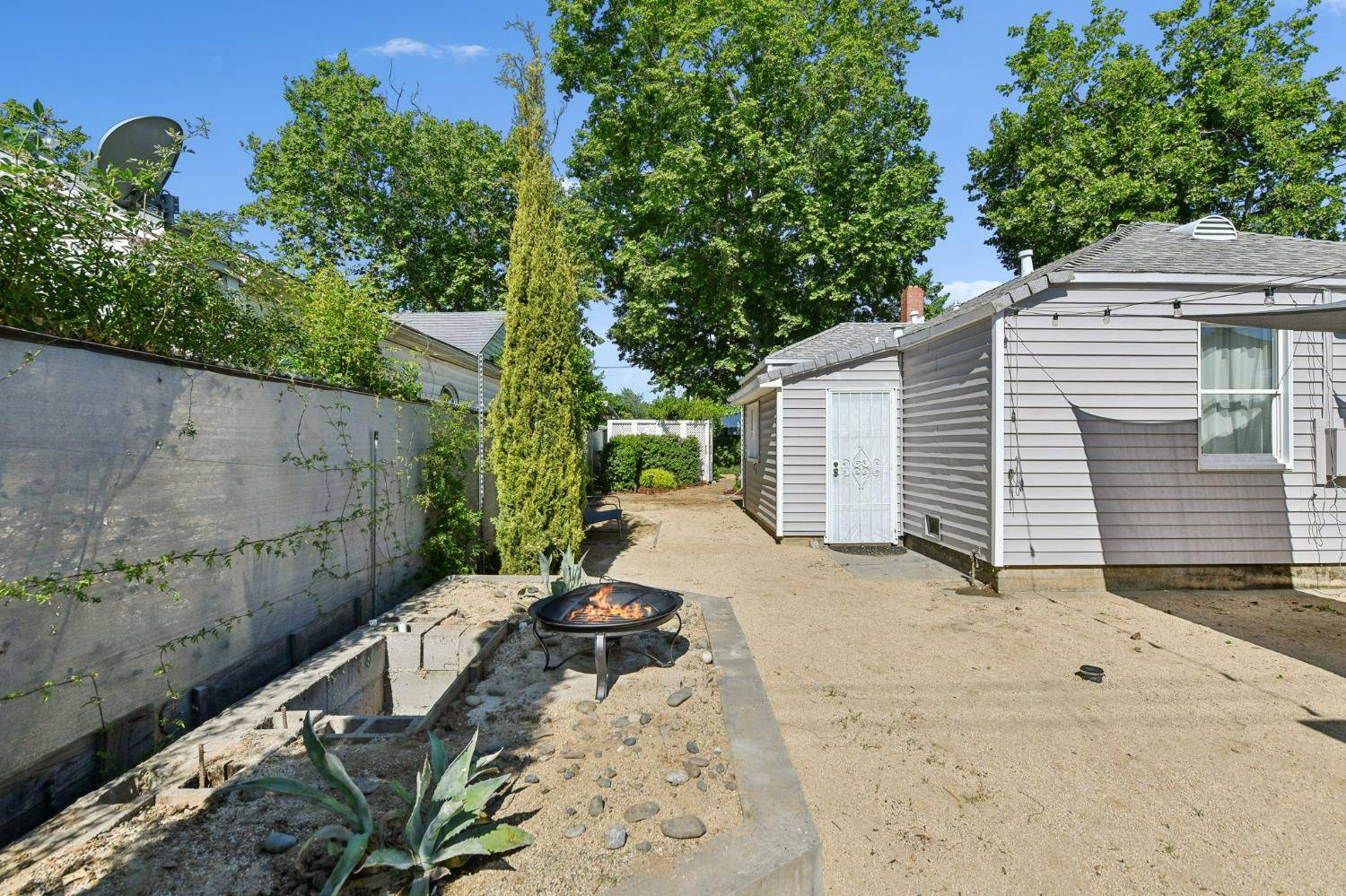 Sacramento, CA 95820,4300 13th AVE