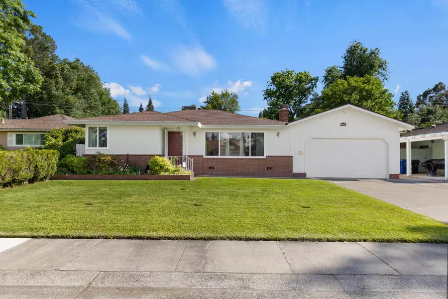 1824 Maryal DR, Sacramento, CA 95864