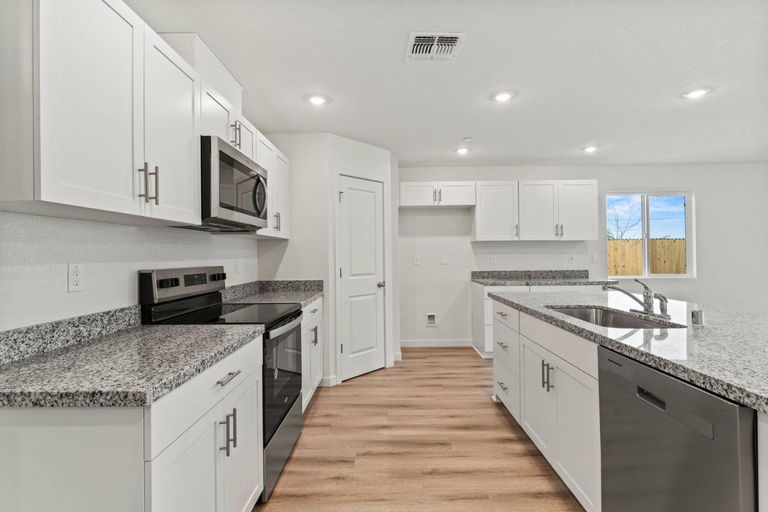 Olivehurst, CA 95961,4189 Pittenger DR