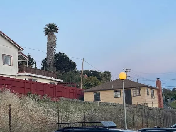 San Pablo, CA 94806,5433 Alpine RD