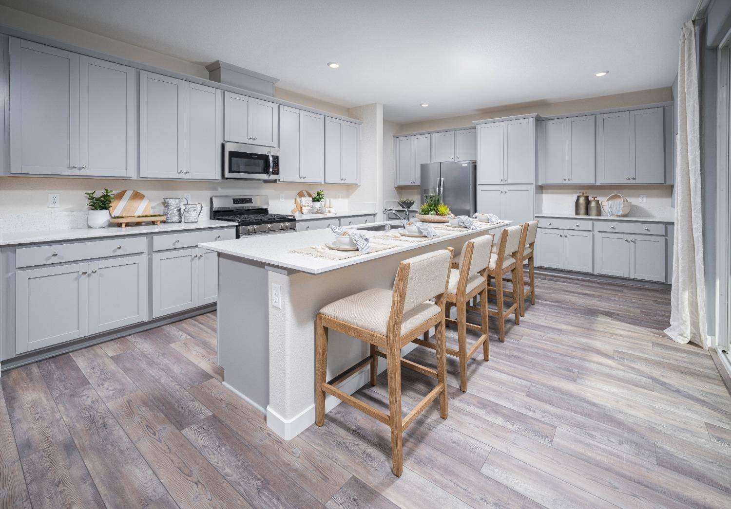 Rancho Cordova, CA 95742,4602 Duckhawk CIR