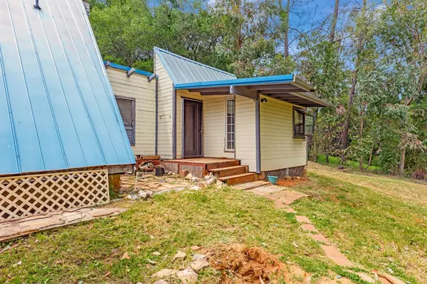 Cool, CA 95614,2300 Indian Rock RD