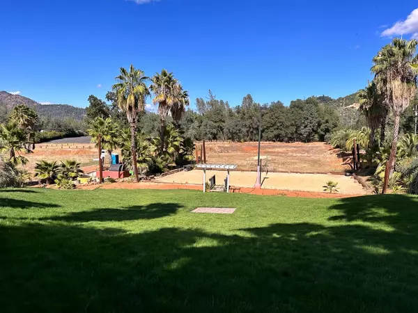 Redding, CA 96003,19254 Union School Rd