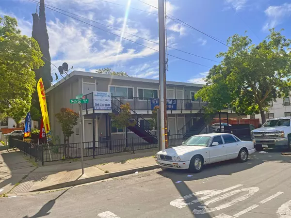 Stockton, CA 95203,248 W Oak ST