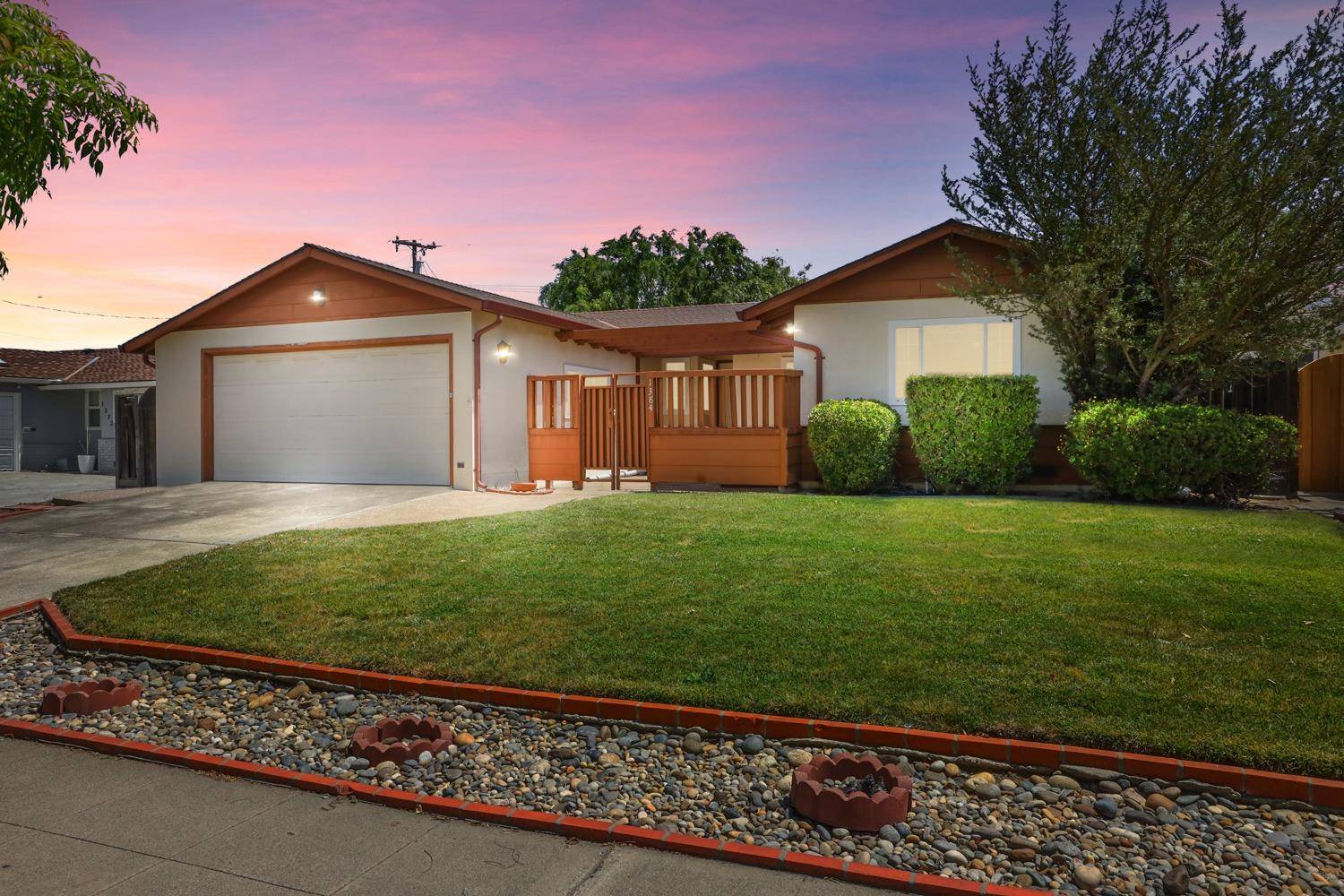 1384 Heckman WAY, San Jose, CA 95129