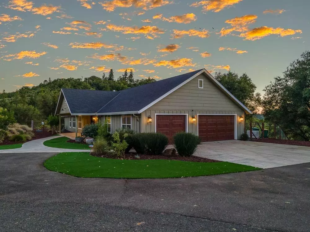 Placerville, CA 95667,1072 Champagne LN