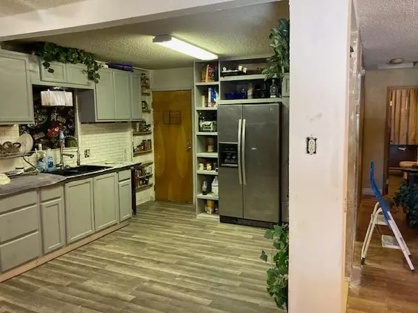 Susanville, CA 96130,692 Lahonton Heights DR