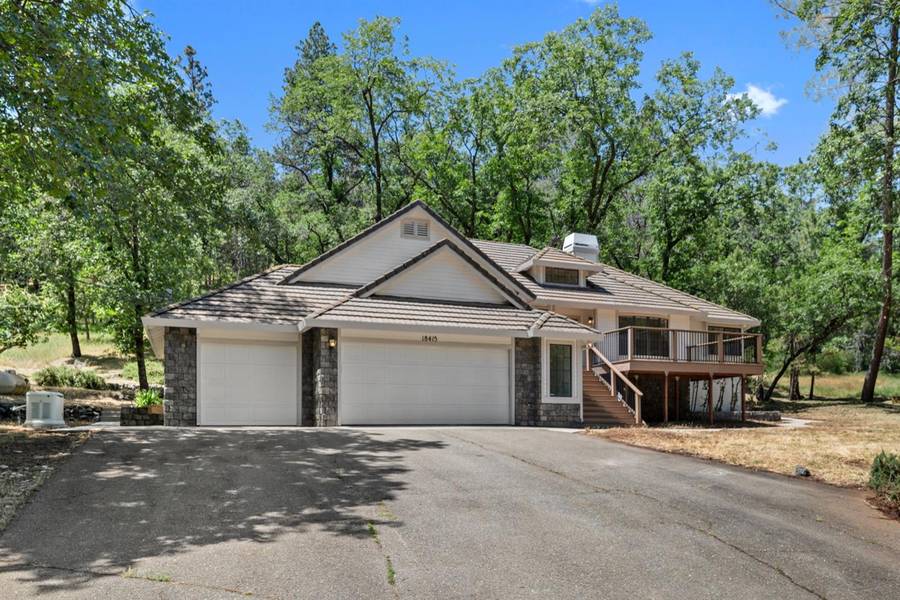18415 Blackberry LN, Meadow Vista, CA 95722