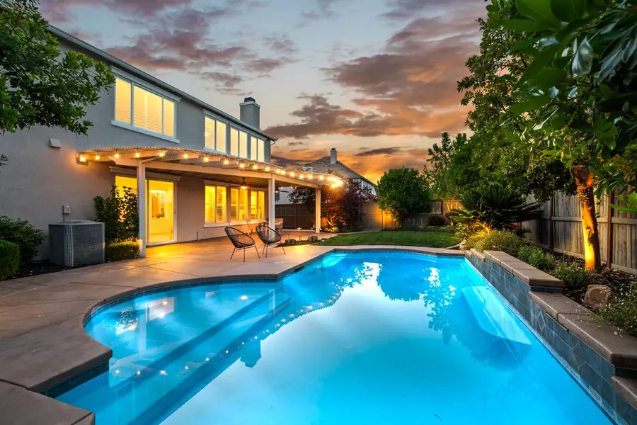 11896 Slate Falls WAY, Rancho Cordova, CA 95742