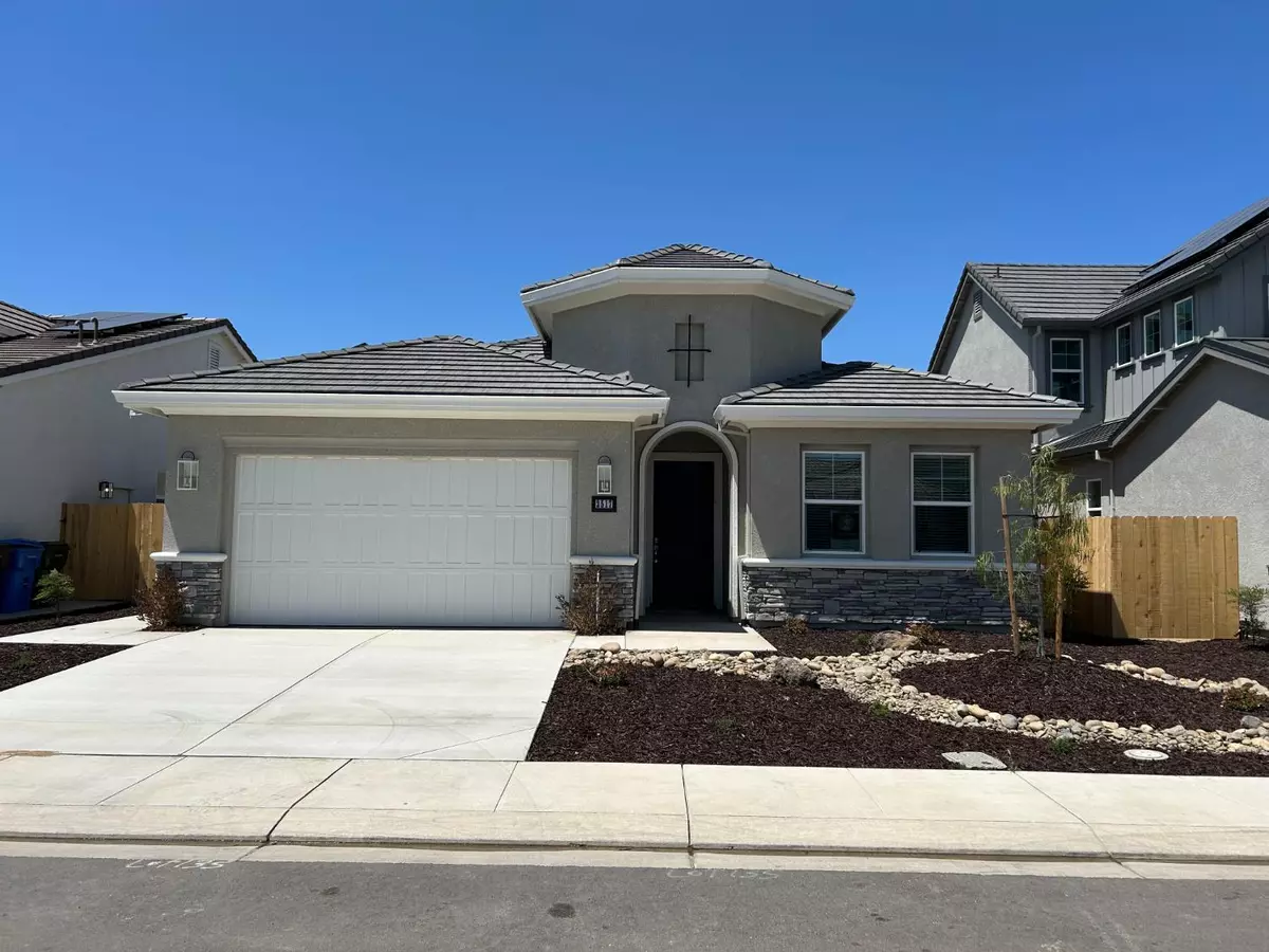 Manteca, CA 95337,2517 Amur