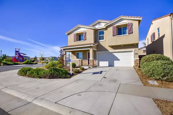 Roseville, CA 95747,6048 Emerald Park LN