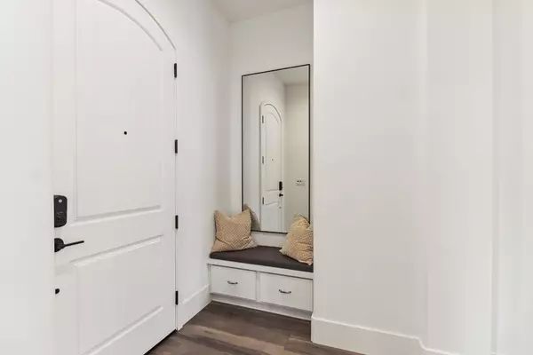 Sacramento, CA 95818,3021 Baldwin ST