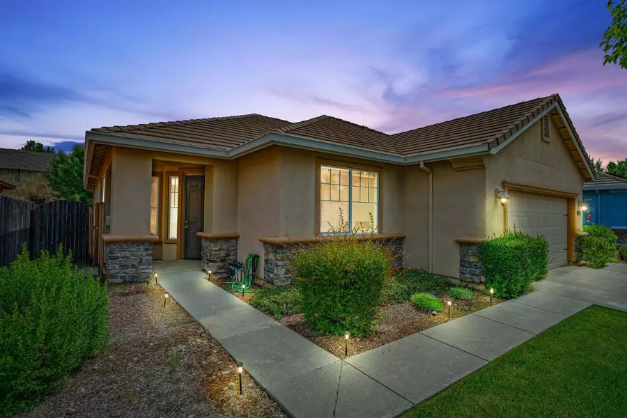 341 Gold Creek DR, Valley Springs, CA 95252