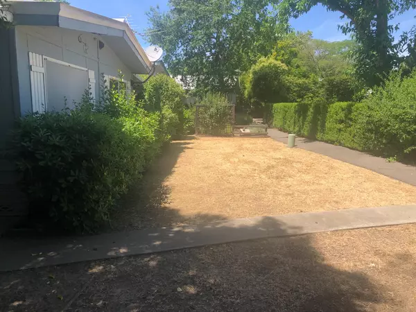 Davis, CA 95618,69 Broken Circle