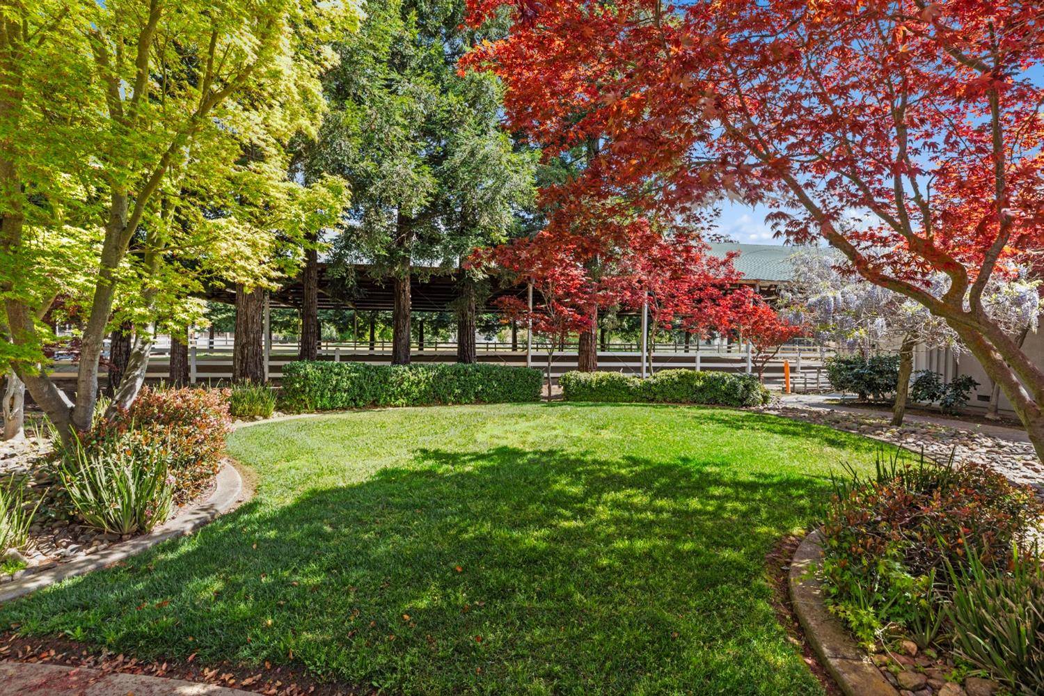 Oakdale, CA 95361,5000 Peach Blossom LN