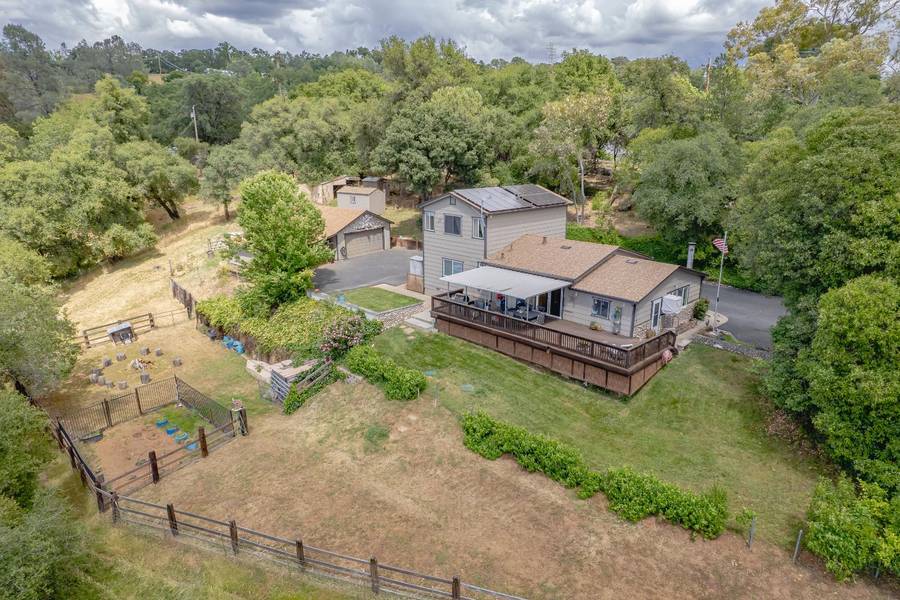 257 Cheyenne LN, Auburn, CA 95603