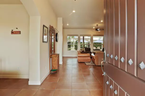 Ripon, CA 95366,1037 Olson CT