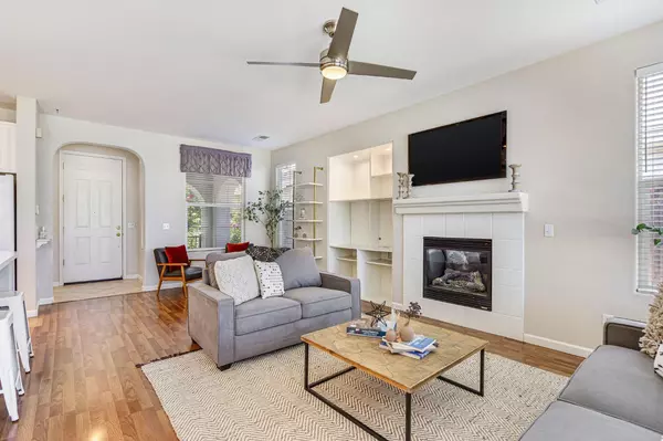 Sacramento, CA 95835,5986 Caddington WAY