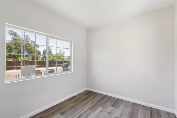 Sacramento, CA 95838,3633 Taylor ST