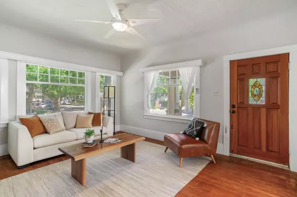 Sacramento, CA 95818,1700 U ST