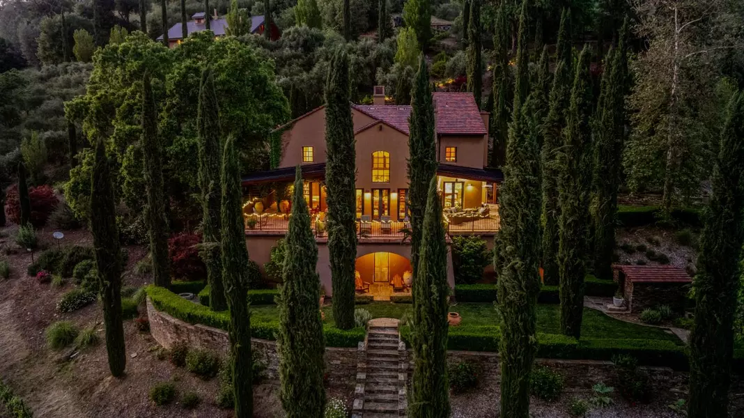 6700 Horizon DR, Placerville, CA 95667
