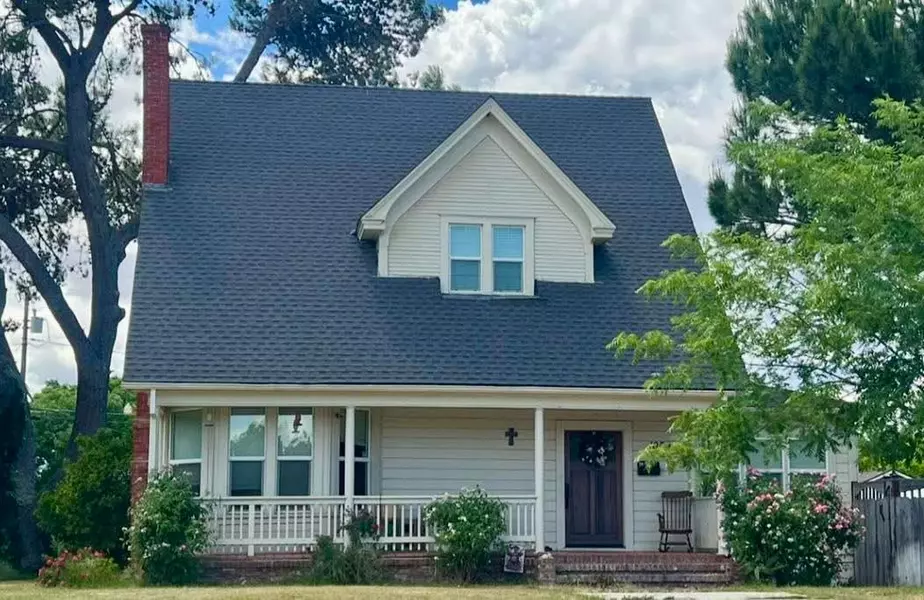 1059 P ST, Newman, CA 95360