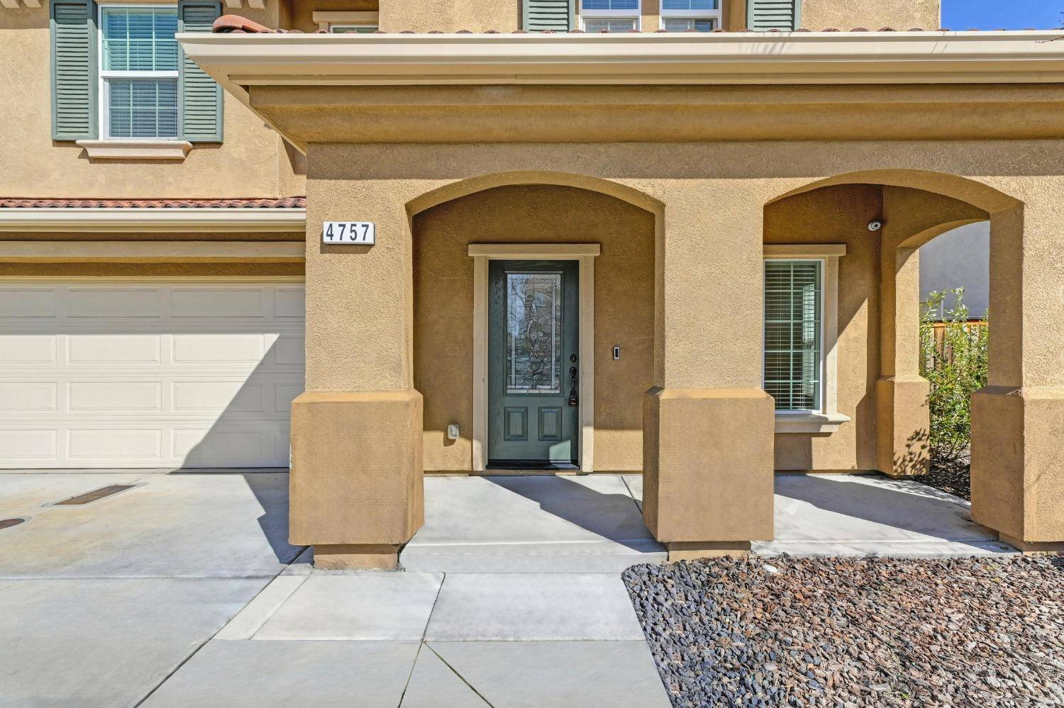 Rocklin, CA 95677,4757 Sweeney CIR